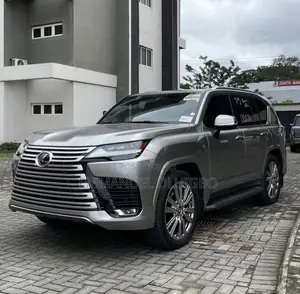 Lexus LX 2023 Silver