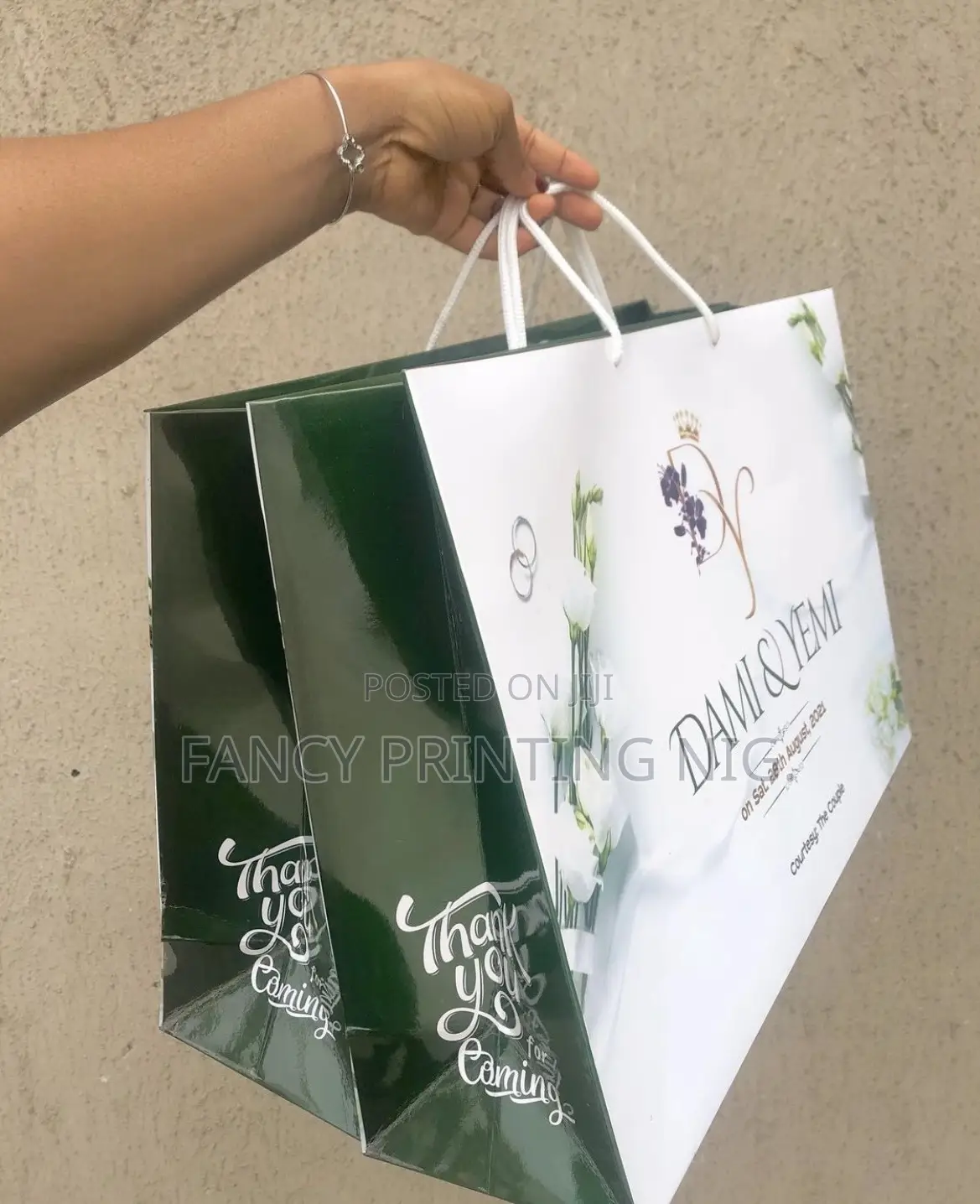 Customized Paper Bags – Durable Stylish for Packaging Branding