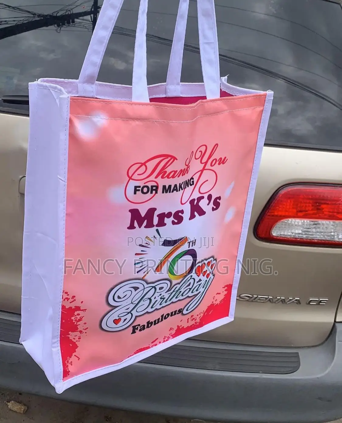 Customized Paper Bags – Durable Stylish for Packaging Branding