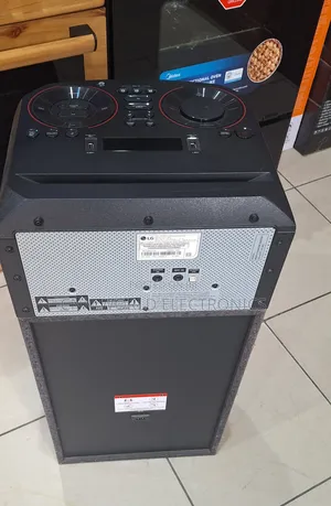New LG 500W Xboom Sound System Bluetooth 5RNC(Pikin) 2YEARS