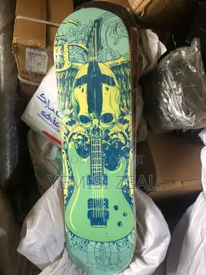Fancy Skull Skating Board