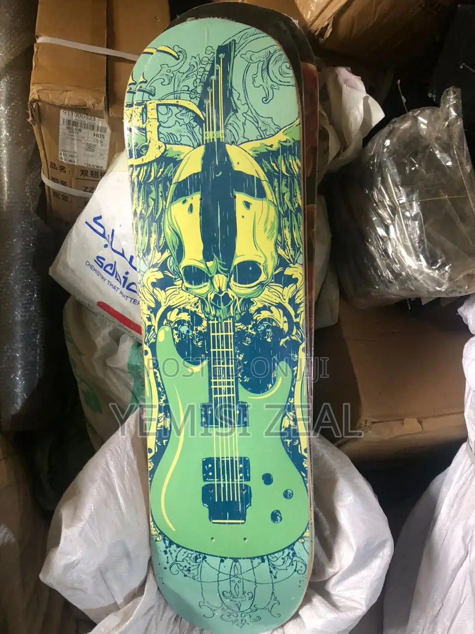 Fancy Skull Skating Board