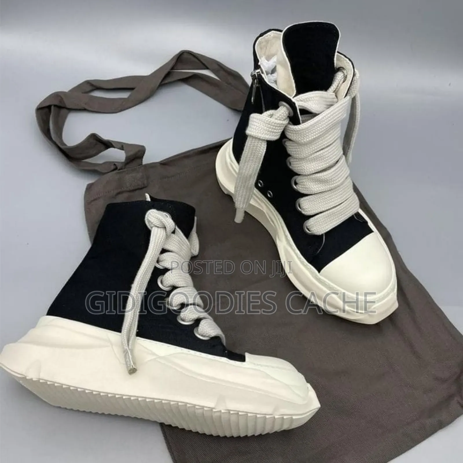 Rick Owen Hightop Sneakers