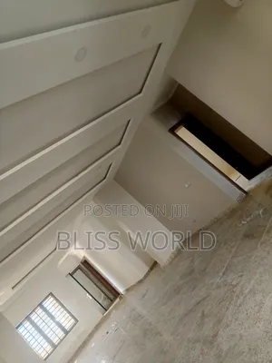 3bdrm Block of Flats in Mabuchi, Mabushi for sale