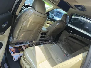 Acura MDX Advance and Entertainment Packages 4dr SUV (3.5L 6cyl 6A)