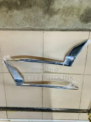Headlamp Chrome for Land Cruiser Prado