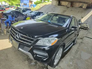Mercedes-Benz M Class 2015 Black