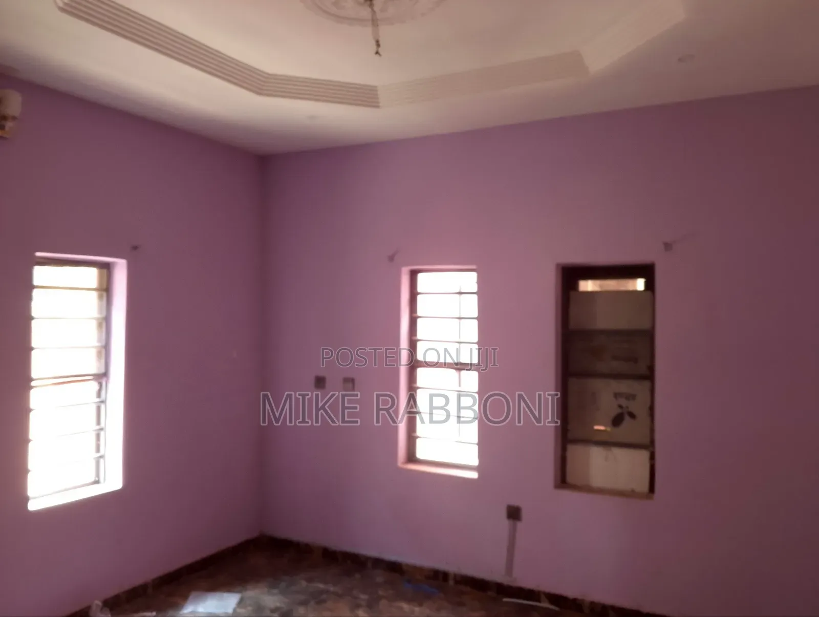 8bdrm Block of Flats in Premier Layout, Enugu for rent