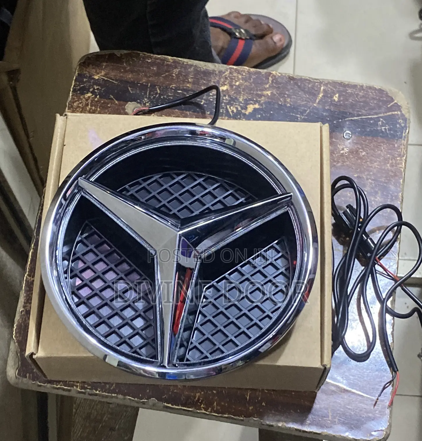 Mercedes Logo