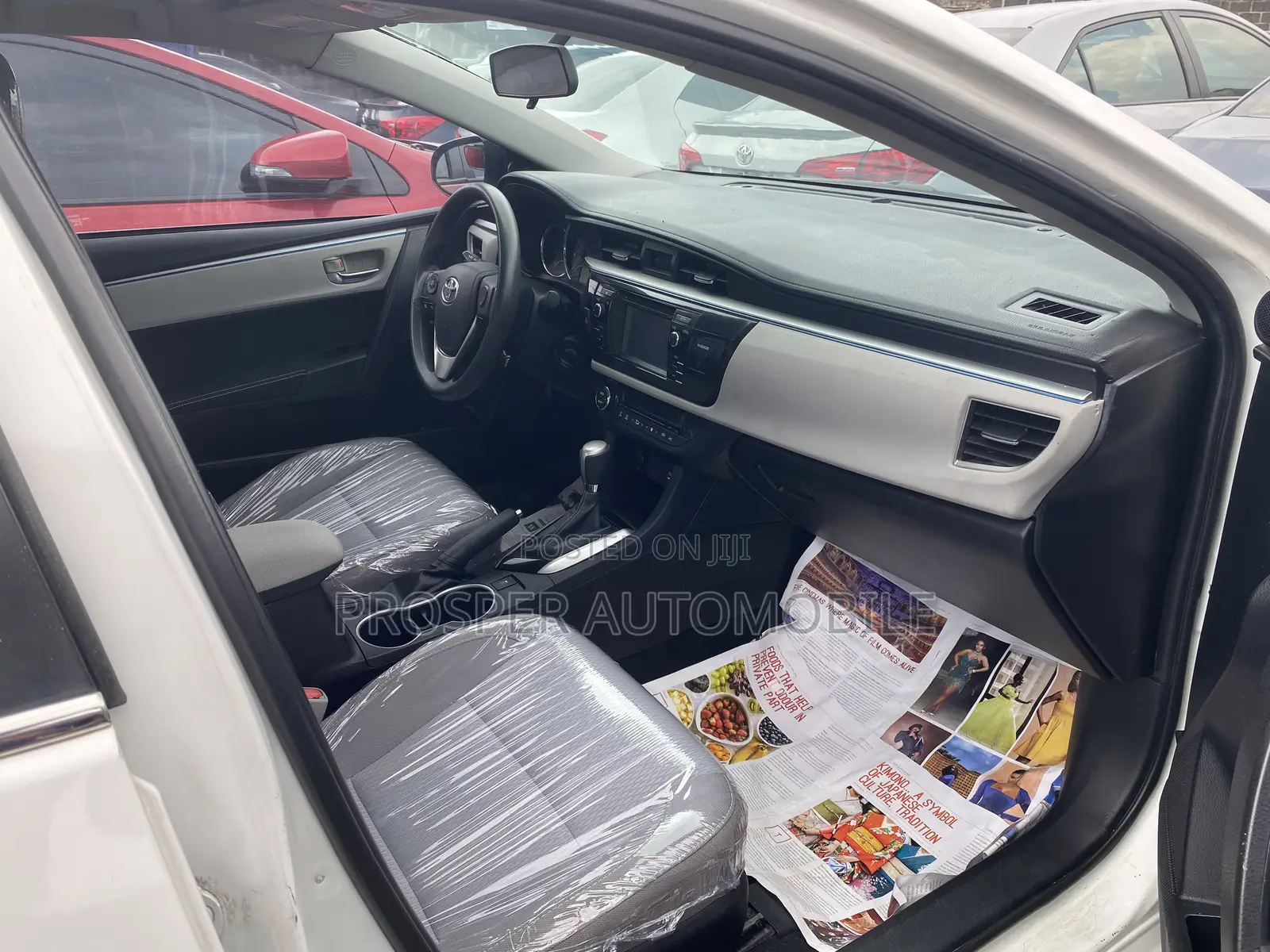 Toyota Corolla 2016 Off white