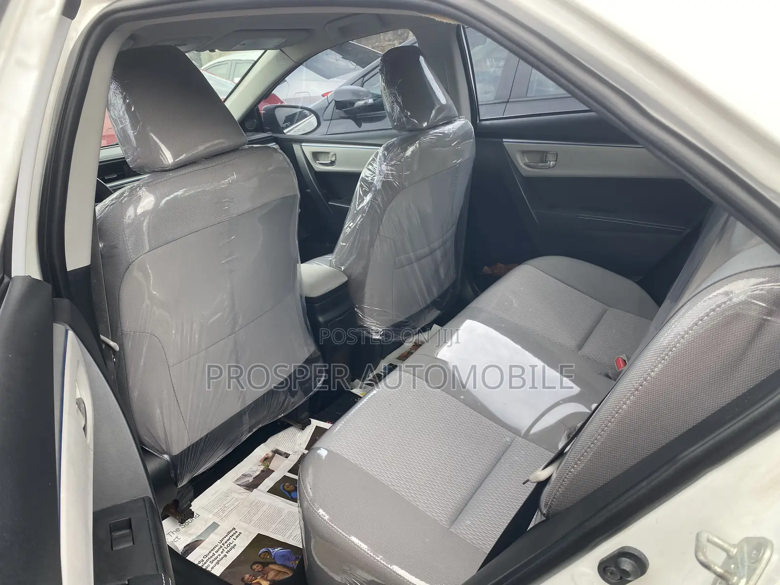 Toyota Corolla 2016 Off white