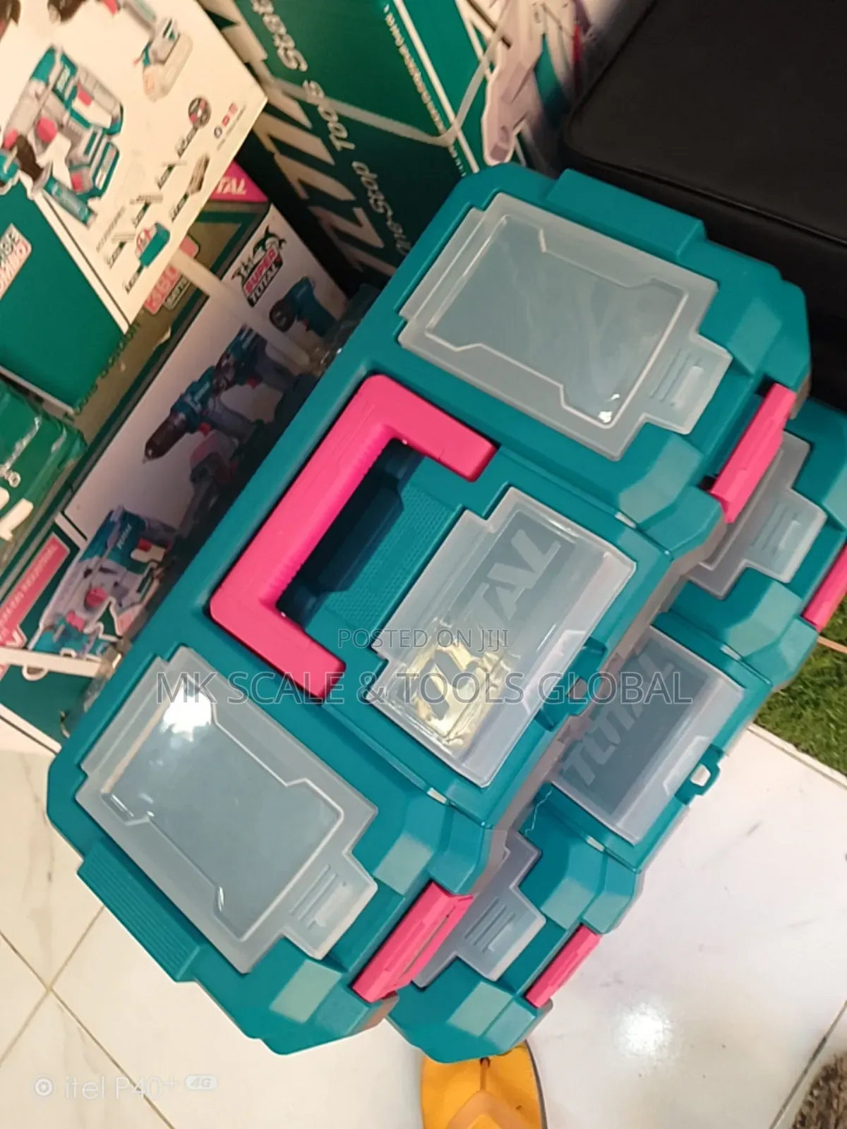 Total Tools Box 14"