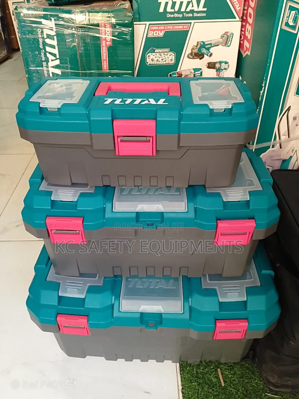 Tools Box 17"