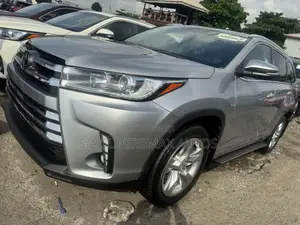 Toyota Highlander 2016 Silver