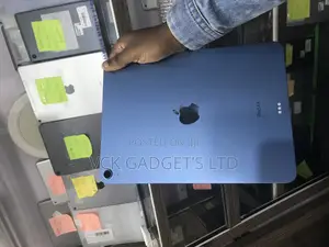 Apple iPad Air (2022) 64 GB Blue