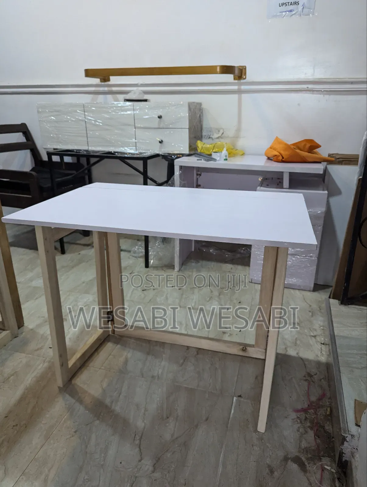 Foldable and Mobile Table