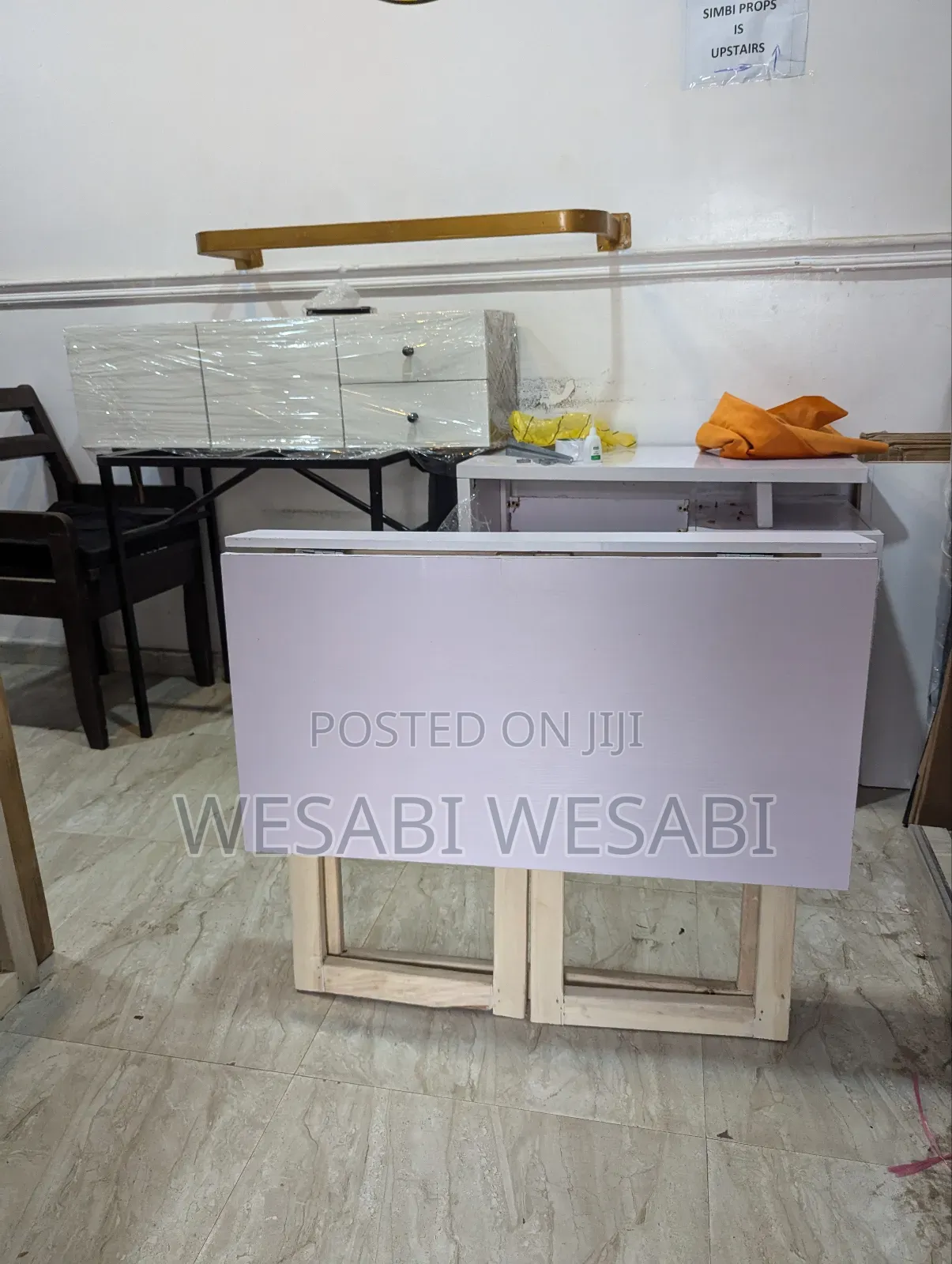 Foldable and Mobile Table