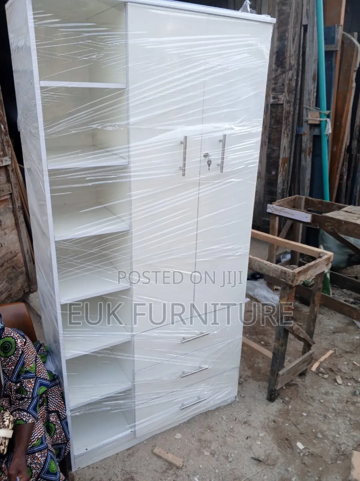 3ft by 6ft Wardrobe