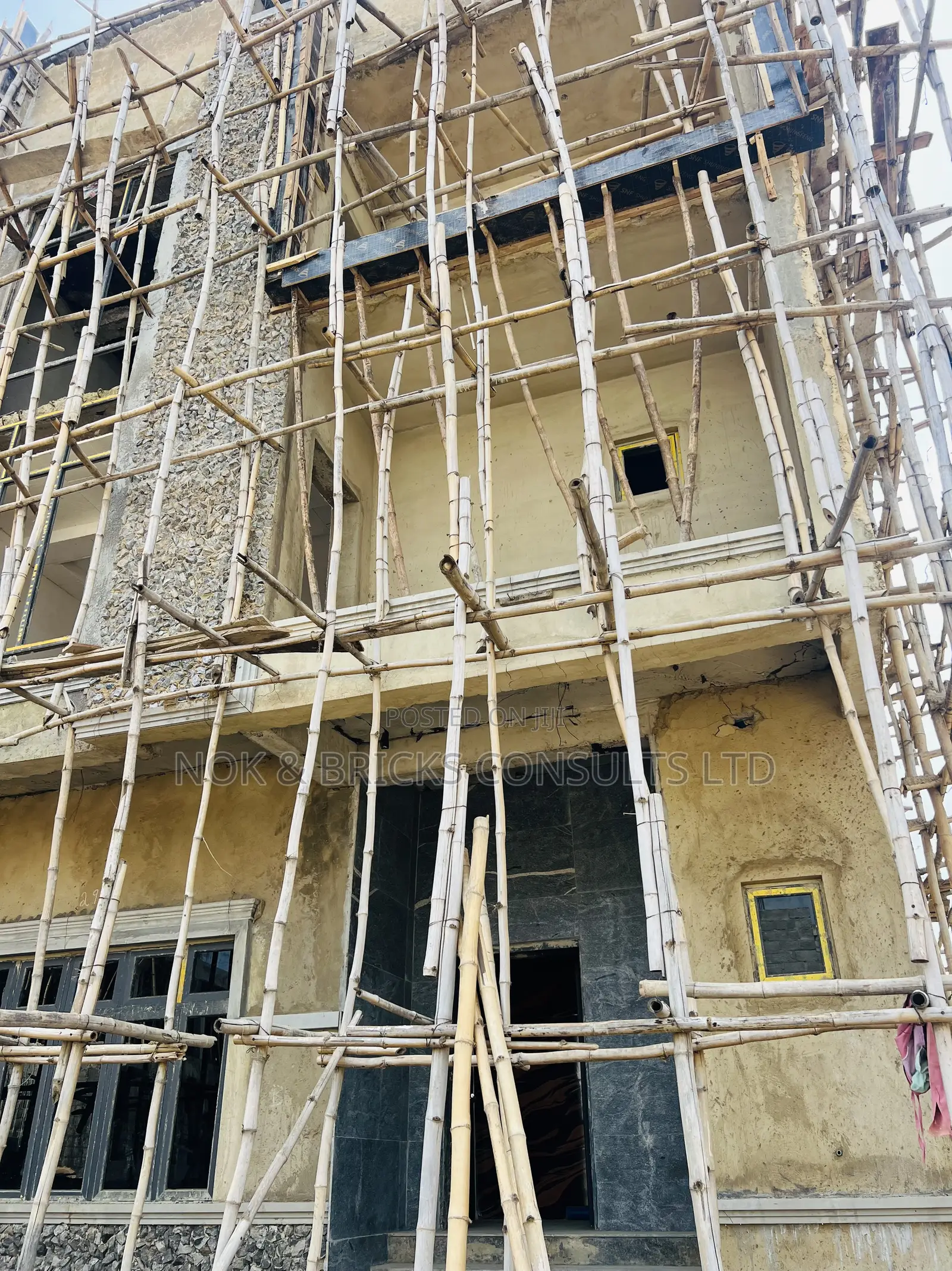 5bdrm Duplex in Cyrus Estate, Wuye for sale