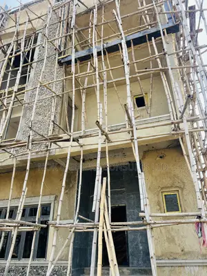 5bdrm Duplex in Cyrus Estate, Wuye for sale
