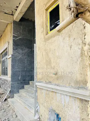 5bdrm Duplex in Cyrus Estate, Wuye for sale