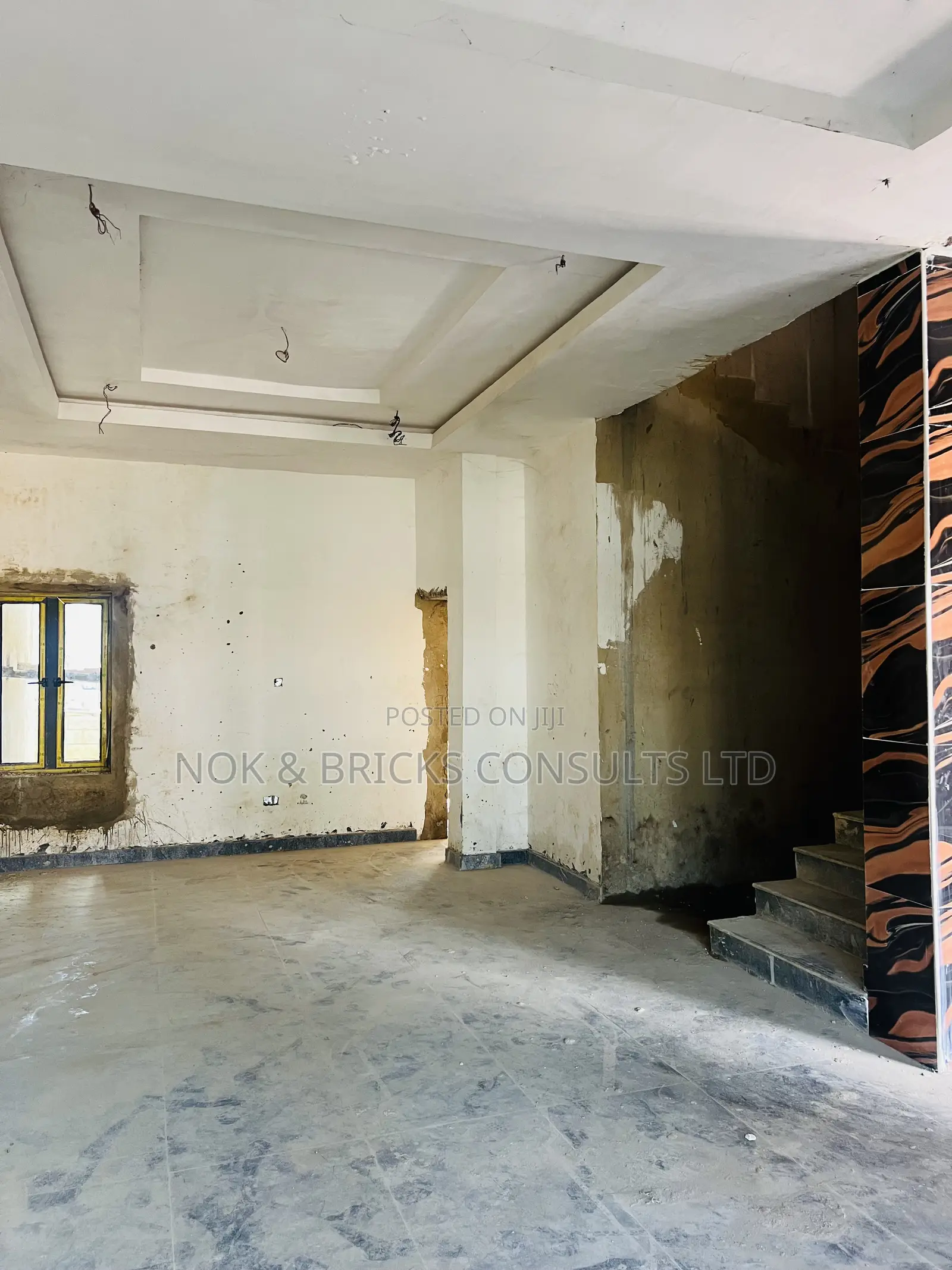 5bdrm Duplex in Cyrus Estate, Wuye for sale