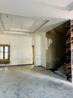 5bdrm Duplex in Cyrus Estate, Wuye for sale