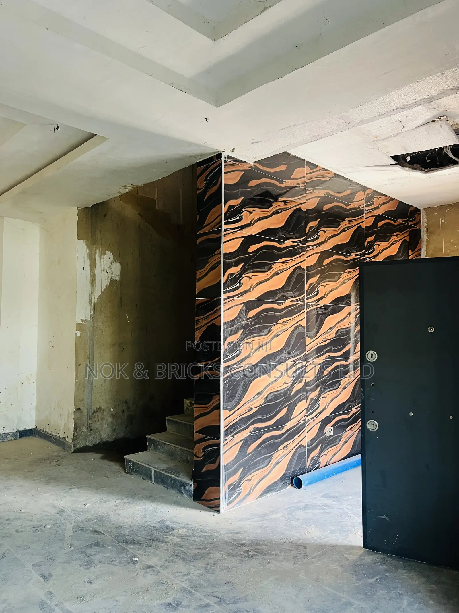 5bdrm Duplex in Cyrus Estate, Wuye for sale