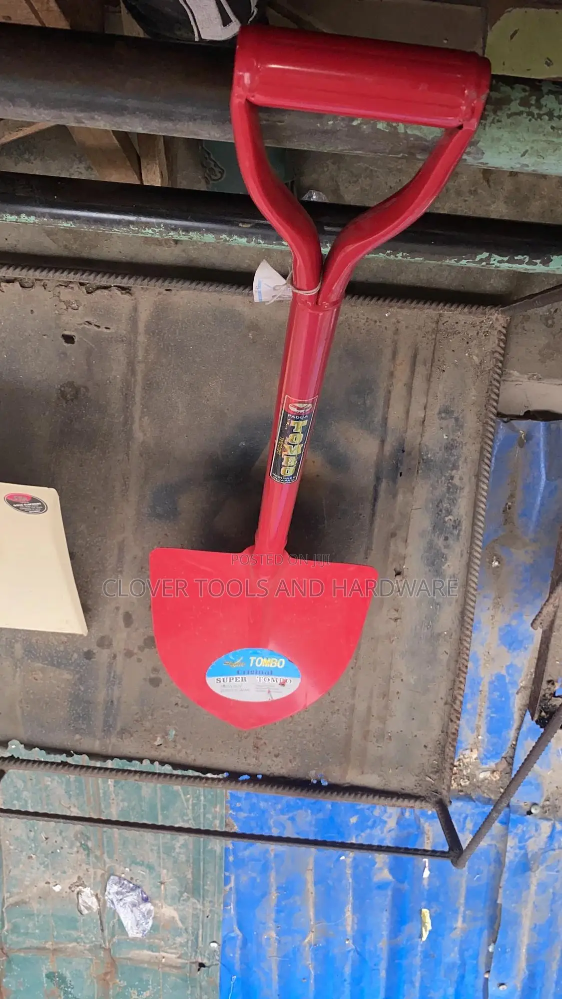 Rabbit Shovel