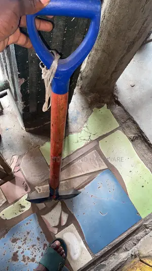 Rabbit Shovel