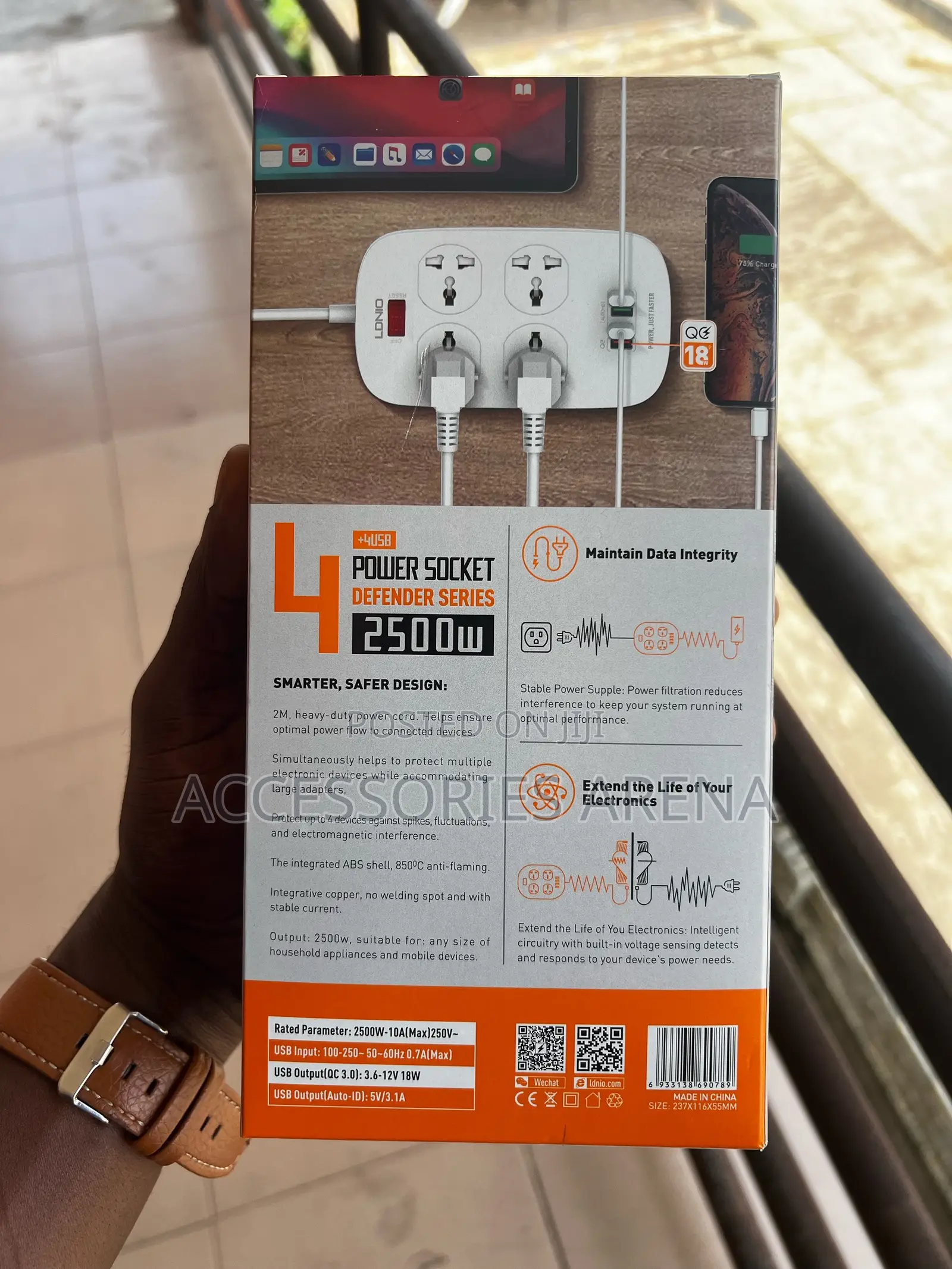 Ldnio 4 Power Socket + 4 USB Port