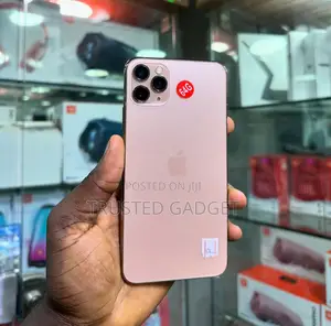 Apple iPhone 11 Pro Max 64 GB Gold