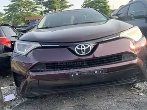 Toyota RAV4 LE AWD (2.5L 4cyl 6A) 2016 Red