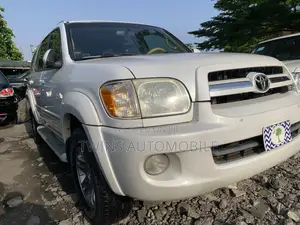 Toyota Sequoia 2007 White