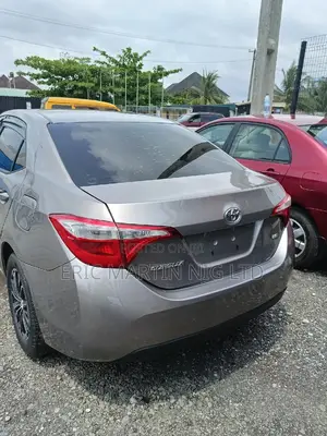 Toyota Corolla 2015 Gray