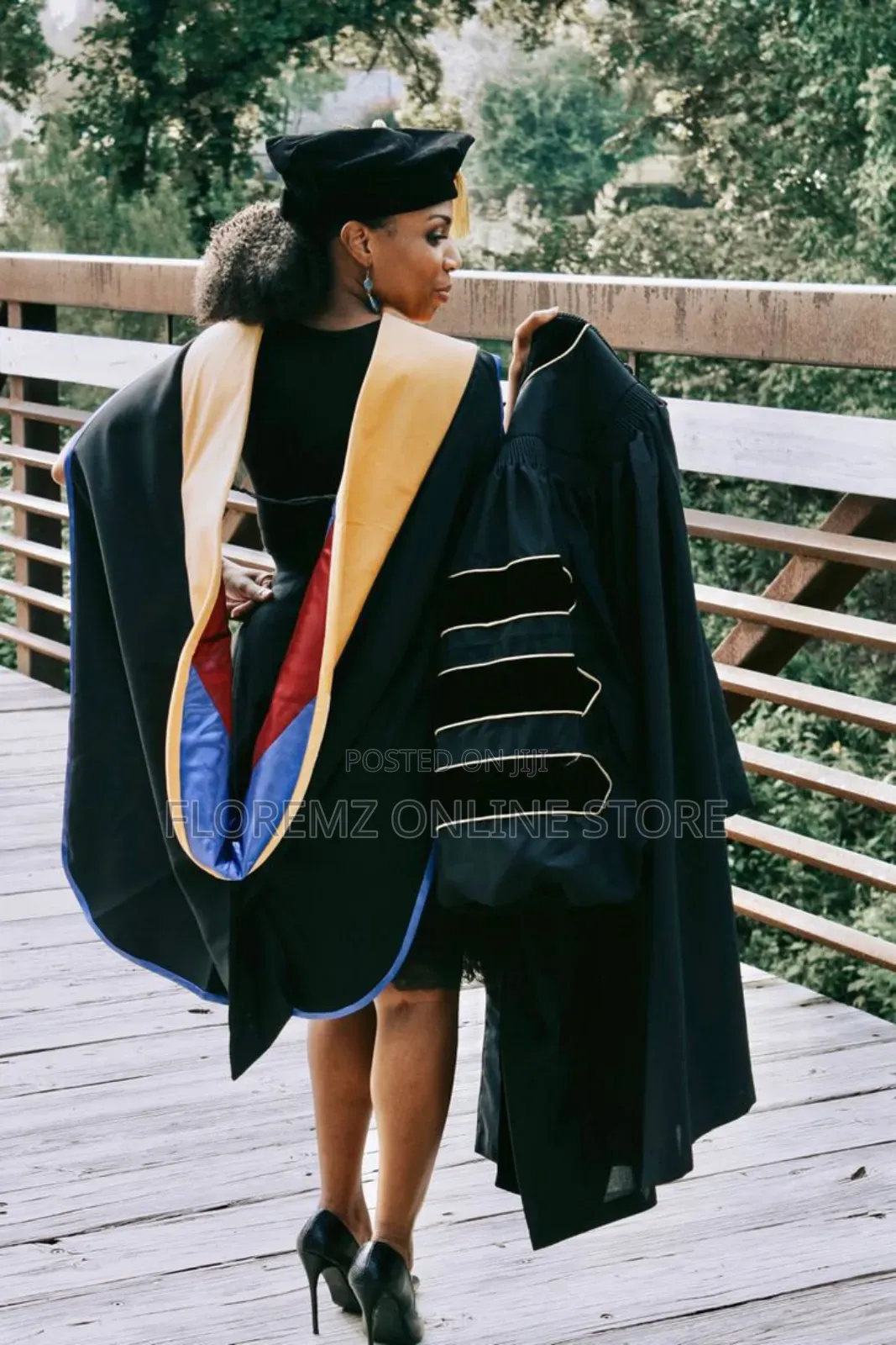 Bachelor / Masters and Doctorate Degree Gowns