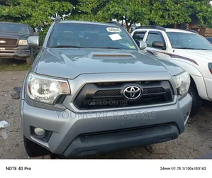 Toyota Tacoma 2015 Silver