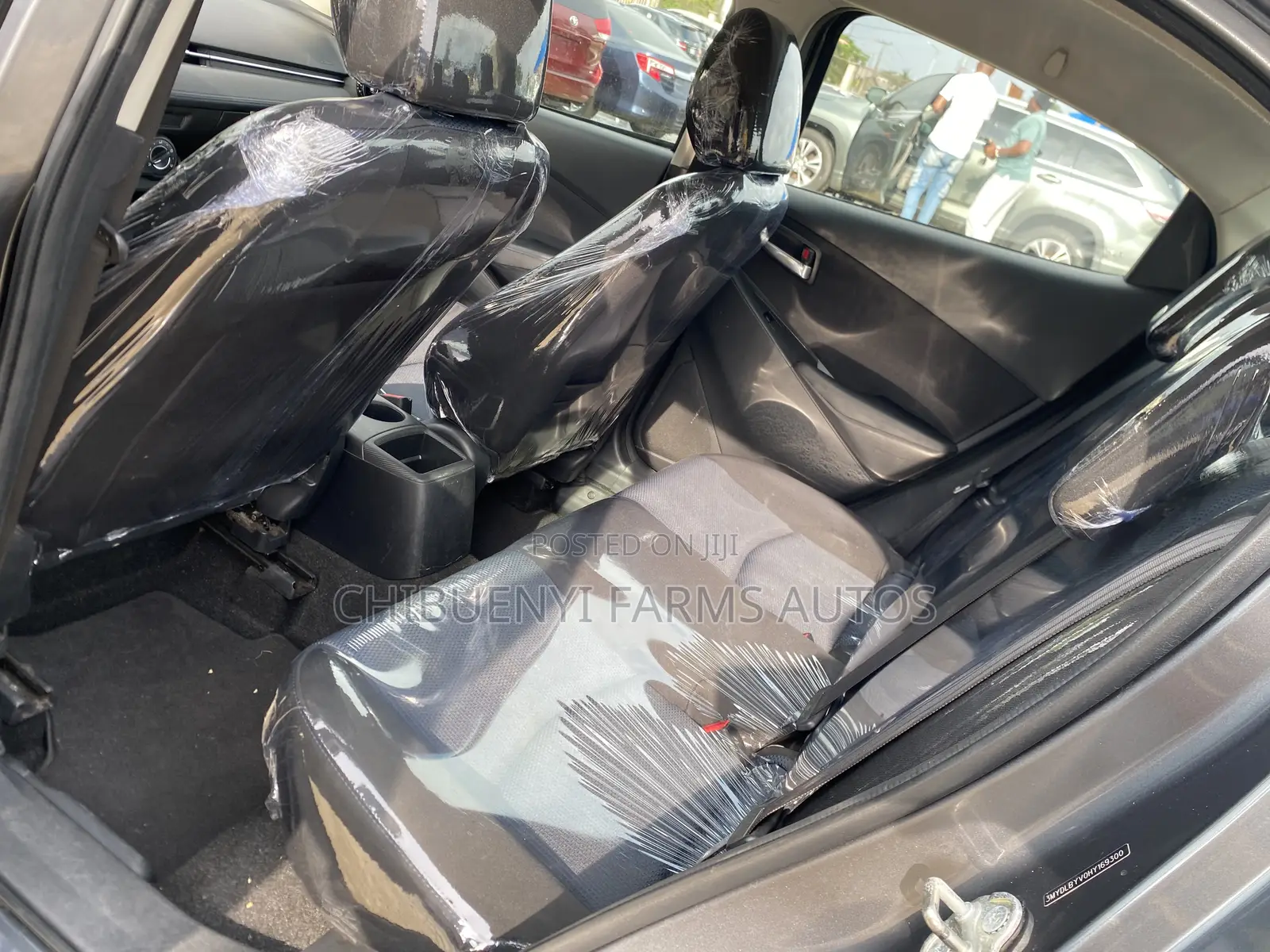 Toyota Yaris 2017 Gray
