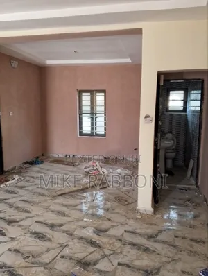 3bdrm Block of Flats in Thinkers Corner, Enugu for rent
