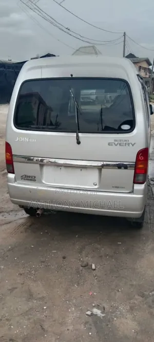 Suzuki Every 2008 White