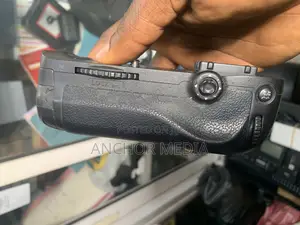Uk Used Battery Grip for Nikon D610