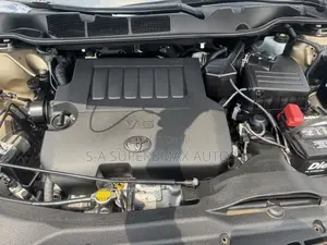 Toyota Venza Limited AWD V6 2013 Brown