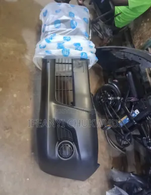 Front Bumper Hilux 2012
