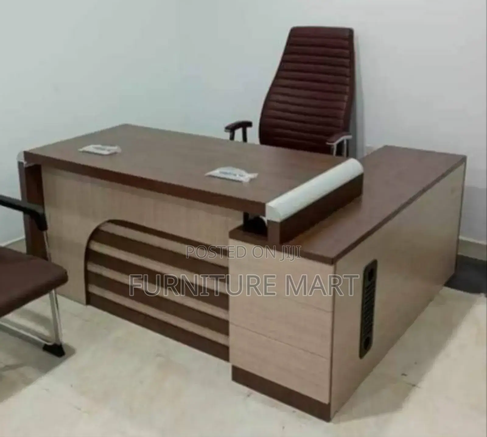 Director Executive Table