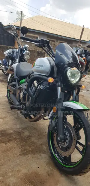 Photo - New Kawasaki Concours 14 2016 Black