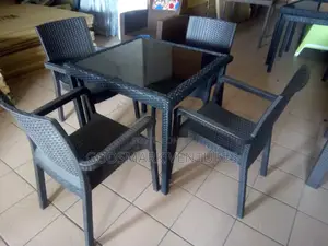 4 Seater Outdoor Rattan Set With Glass Top Table.