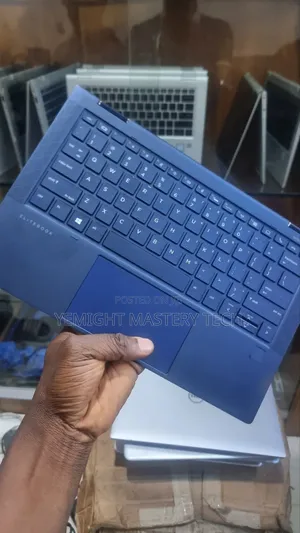 Laptop HP Dragonfly G2 16GB Intel Core i7 SSD 512GB