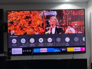 Topnotch Samsung 75" Qled Uhd Smart TV With Alexa App