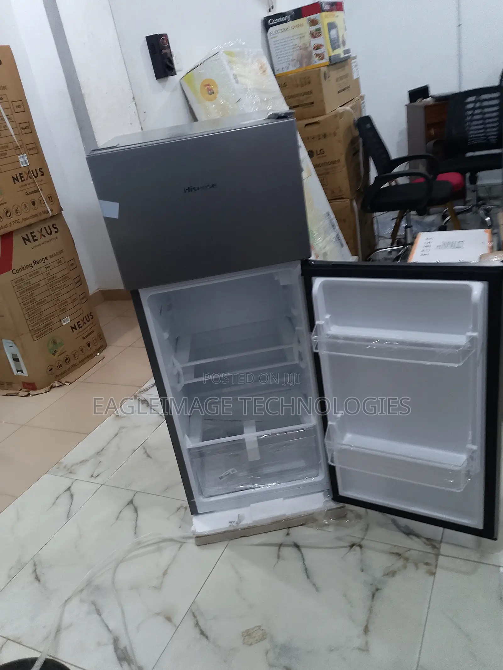 Standard Quality Hisense 124L Refrigerator(172dr)