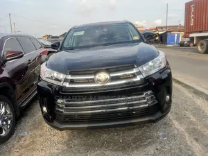 Toyota Highlander Limited 4x4 V6 (3.5L 6cyl 8A) 2017 Black